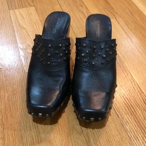 Kenneth Cole Black Clogs Mules Size 10